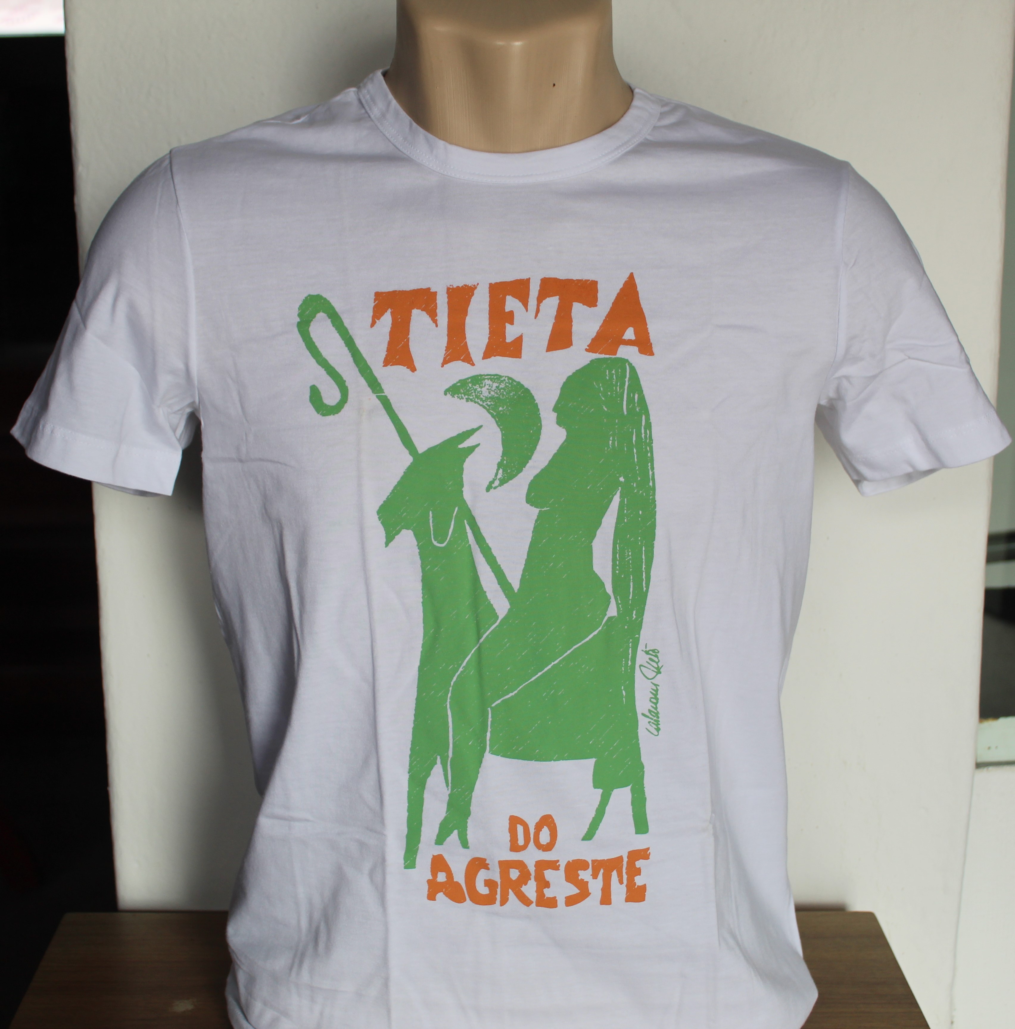 Camiseta Básica Tieta