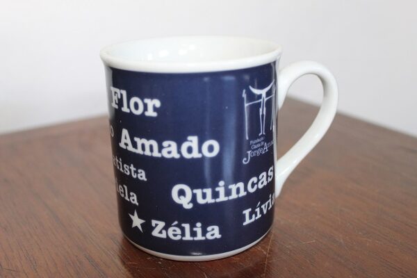 Caneca Chocolate Personagens